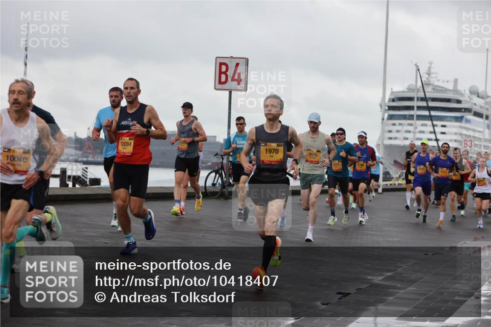 13.09.2026 - Kiel Lauf Andreas Tolksdorf http://msf.ph/oto/10418407 13.09.2026 10:57:07 Kiellinie 10040, 4, 12084, 1, 39, 1970, 9575, 2572, 1166, 3 meine-sportfotos.de