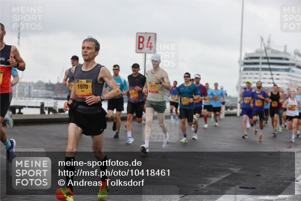 13.09.2026 - Kiel Lauf Andreas Tolksdorf http://msf.ph/oto/10418461 13.09.2026 10:57:08 Kiellinie 38, 1970, 4, 9575 meine-sportfotos.de