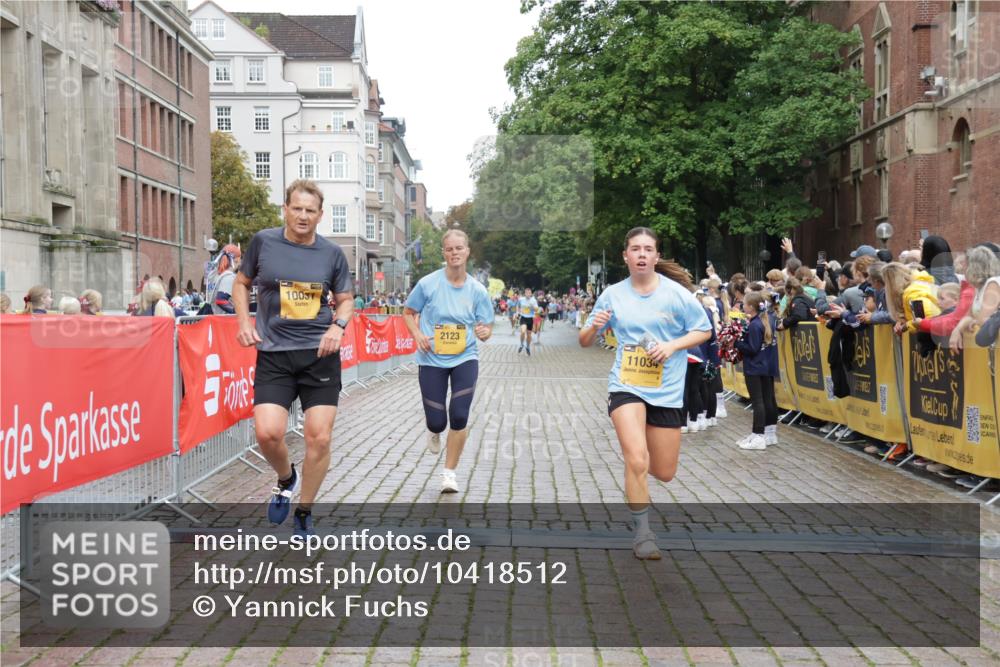 13.09.2026 - Kiel Lauf Yannick Fuchs http://msf.ph/oto/10418512 13.09.2026 09:39:54 Ziel 2123, 2510, 4090, 4605, 6209, 8620, 9367, 10031, 11034, 3522, 4104, 4862, 7216, 8591, 8807, 9351, 9444, 9782, 10303, 10769, 12172, 1120, 2546, 3416, 5081, 5946, 10413, 10825, 11410, 12715, 5272, 5398, 5869, 7216, 7431, 12682, 12833 meine-sportfotos.de