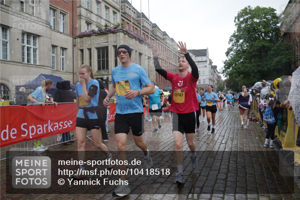 13.09.2026 - Kiel Lauf Yannick Fuchs http://msf.ph/oto/10418518 13.09.2026 10:50:38 Ziel 395, 807, 952, 1124, 1737, 1904, 1921, 2521, 2530, 3295, 3929, 4279, 4875, 4922, 5426, 5430, 5549, 5800, 6666, 6864, 7224, 7229, 7266, 7520, 8105, 8131, 8768, 9013, 9148, 9433, 9434, 9599, 10192, 10198, 10391, 10486, 10968, 11080, 11684, 11960, 12092, 12262, 12429, 12602, 124, 177, 213, 274, 576, 706, 707, 723, 807, 835, 1008, 1057, 1154, 1779, 1980, 2709, 2901, 3032, 3214, 3216, 3436, 3737, 3769, 3889, 3929, 4270, 4714, 4743, 5100, 5394, 5456, 5804, 6127, 6248, 6250, 6445 meine-sportfotos.de