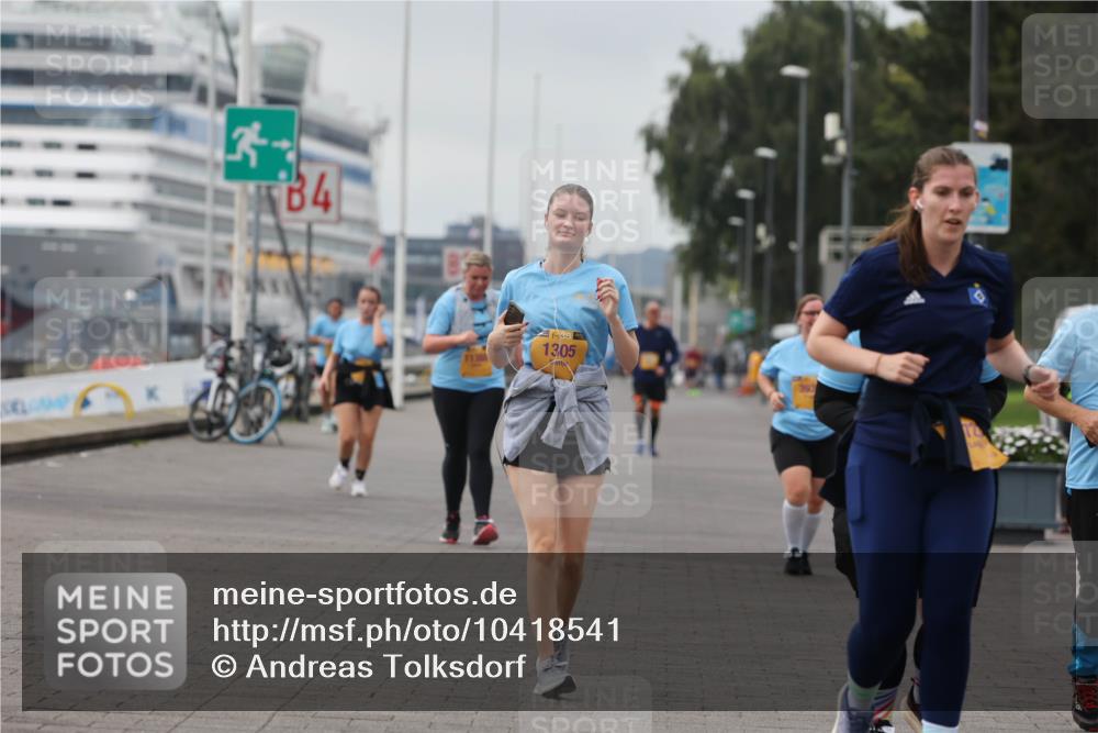 13.09.2026 - Kiel Lauf Andreas Tolksdorf http://msf.ph/oto/10418541 13.09.2026 10:08:31 Kiellinie 4, 38, 1305 meine-sportfotos.de