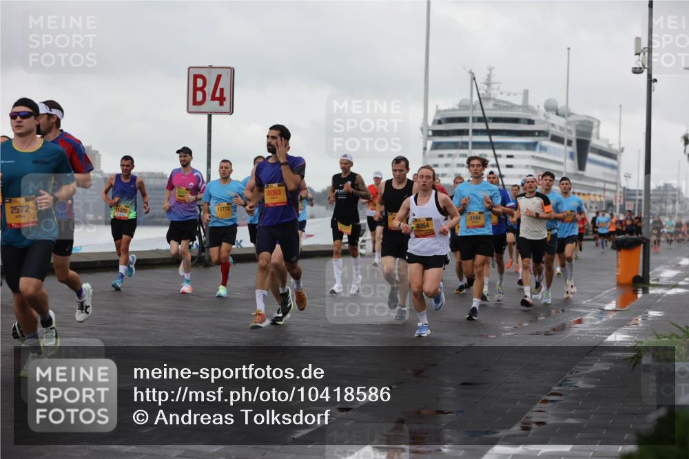 13.09.2026 - Kiel Lauf Andreas Tolksdorf http://msf.ph/oto/10418586 13.09.2026 10:57:11 Kiellinie 4, 2572, 11272, 12772, 8093, 1954, 3194 meine-sportfotos.de