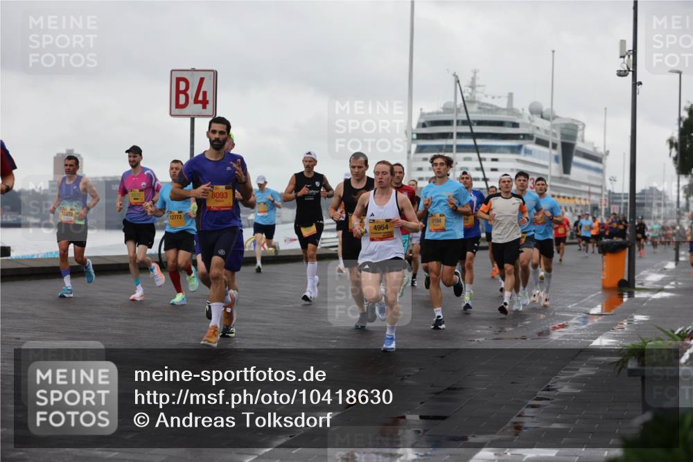 13.09.2026 - Kiel Lauf Andreas Tolksdorf http://msf.ph/oto/10418630 13.09.2026 10:57:11 Kiellinie 4, 11272, 12772, 8093, 4954, 3194 meine-sportfotos.de