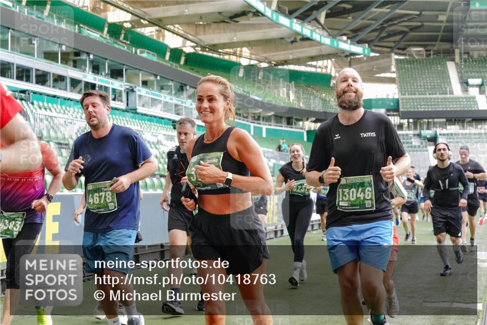 13.09.2026 - 21. swb-Marathon Bremen Michael Burmester http://msf.ph/oto/10418763 13.09.2026 13:20:44 Laufen im Stadion 333, 423, 464, 512, 601, 620, 704, 782, 938, 1066, 1094, 1129, 1156, 1158, 1177, 1316, 1409, 1439, 1446, 1676, 1697, 1756, 1808, 1815, 1846, 1916, 2010, 2028, 2064, 2139, 2201, 2240, 2258, 2278, 2315, 2349, 2394, 2395, 2414, 2417, 2437, 2501, 2519, 2533, 2551, 2588, 2626, 2689, 2694, 2695, 2702, 2703, 2722, 2736, 2756, 2793, 2828, 2886, 2954, 3004, 3010, 3017, 3018, 3035, 3036, 3037, 3059, 3070, 3074, 3102, 3116, 3139, 3144, 3243, 3263, 3264, 3310, 3315 meine-sportfotos.de