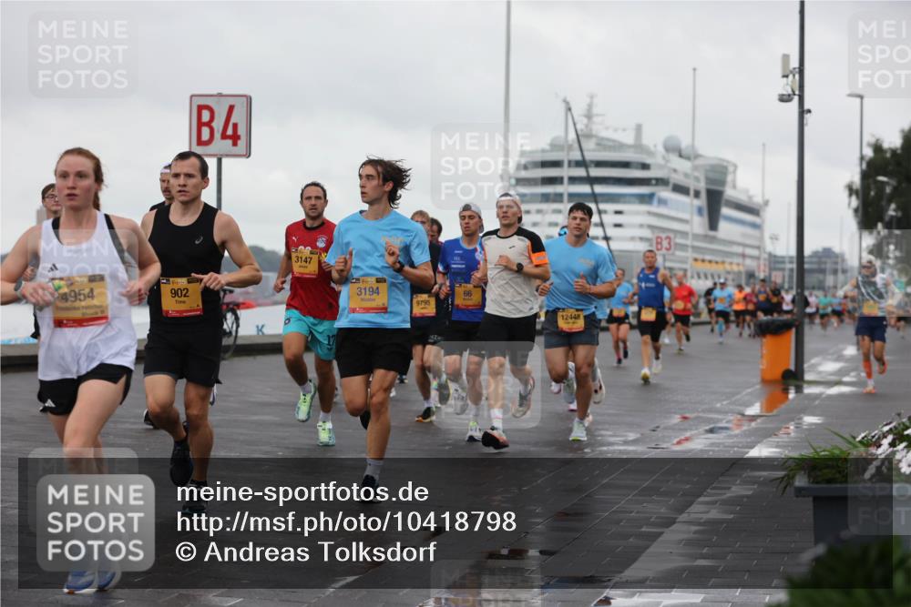 13.09.2026 - Kiel Lauf Andreas Tolksdorf http://msf.ph/oto/10418798 13.09.2026 10:57:13 Kiellinie 4954, 4, 35, 902, 4, 3147, 38, 3194, 9795, 66, 12448, 3 meine-sportfotos.de
