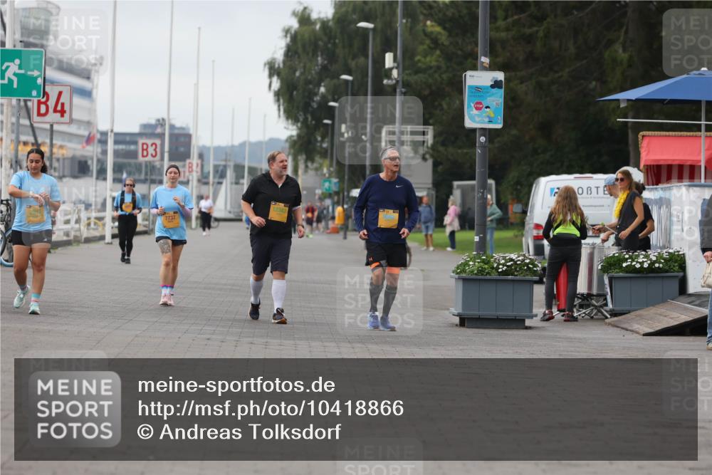 13.09.2026 - Kiel Lauf Andreas Tolksdorf http://msf.ph/oto/10418866 13.09.2026 10:08:49 Kiellinie 3, 4, 3, 2913, 7737, 12343 meine-sportfotos.de
