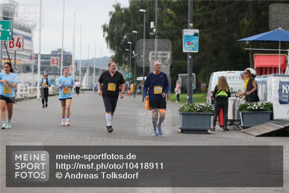 13.09.2026 - Kiel Lauf Andreas Tolksdorf http://msf.ph/oto/10418911 13.09.2026 10:08:49 Kiellinie 4, 3, 2913, 7737, 12343 meine-sportfotos.de