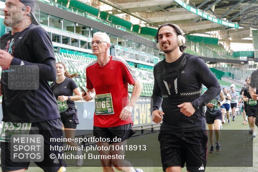 13.09.2026 - 21. swb-Marathon Bremen Michael Burmester http://msf.ph/oto/10418913 13.09.2026 13:20:48 Laufen im Stadion 333, 423, 441, 464, 601, 620, 704, 782, 938, 1066, 1094, 1129, 1156, 1158, 1177, 1316, 1409, 1439, 1446, 1518, 1676, 1697, 1756, 1808, 1815, 1846, 1916, 2010, 2028, 2064, 2139, 2201, 2258, 2278, 2315, 2349, 2394, 2395, 2414, 2417, 2437, 2501, 2519, 2533, 2551, 2588, 2626, 2689, 2694, 2695, 2702, 2722, 2736, 2756, 2793, 2828, 2886, 2954, 3004, 3010, 3017, 3018, 3035, 3036, 3037, 3059, 3070, 3074, 3102, 3116, 3139, 3144, 3243, 3263, 3264, 3310, 3315 meine-sportfotos.de