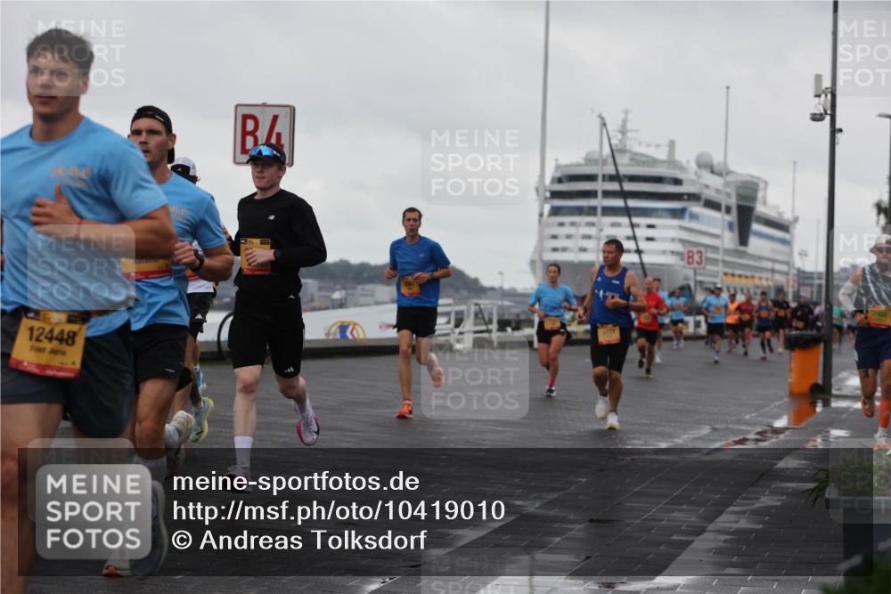 13.09.2026 - Kiel Lauf Andreas Tolksdorf http://msf.ph/oto/10419010 13.09.2026 10:57:16 Kiellinie 12448, 4, 3 meine-sportfotos.de