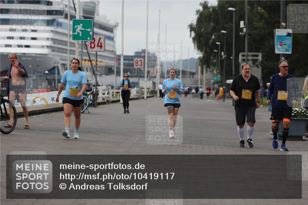 13.09.2026 - Kiel Lauf Andreas Tolksdorf http://msf.ph/oto/10419117 13.09.2026 10:08:52 Kiellinie 3, 4, 3, 2913, 7737, 12343 meine-sportfotos.de