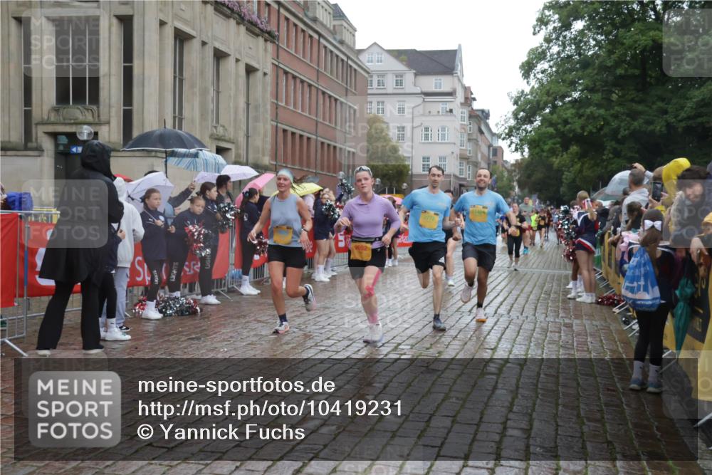 13.09.2026 - Kiel Lauf Yannick Fuchs http://msf.ph/oto/10419231 13.09.2026 10:51:27 Ziel 238, 240, 680, 901, 1804, 2035, 2519, 2803, 3029, 3751, 3879, 4040, 4205, 4619, 4646, 4939, 5735, 6663, 6865, 6928, 7043, 7914, 8373, 9030, 9699, 9834, 9951, 9970, 10459, 10474, 10617, 11171, 12019, 12237, 12300, 12420, 12644, 238, 251, 260, 386, 638, 680, 1442, 1758, 2247, 2672, 2730, 2772, 3873, 4106, 4258, 4259, 4271, 4273, 4354, 4745, 5525, 5999, 6293, 6557, 6948, 7013, 7469, 8464, 9007, 9092, 9689, 11454, 101, 201, 310, 1754, 2393, 2468, 3013, 4084, 5174, 7141, 715 meine-sportfotos.de