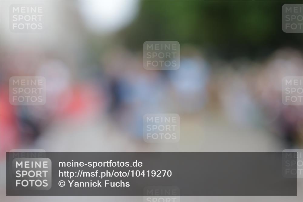 13.09.2026 - Kiel Lauf Yannick Fuchs http://msf.ph/oto/10419270 13.09.2026 09:40:50 Ziel 420, 1630, 5039, 6299, 8493, 8636, 9578, 9726, 10353, 11792, 12225, 1081, 2284, 2695, 2847, 3552, 3694, 3724, 4987, 6563, 7131, 7239, 7730, 9734, 10418, 10971, 11750, 1593, 1787, 3883, 4137, 8389, 9608, 10202, 2546, 3724, 5081, 9734, 10413, 10418, 10825, 11410, 12715 meine-sportfotos.de
