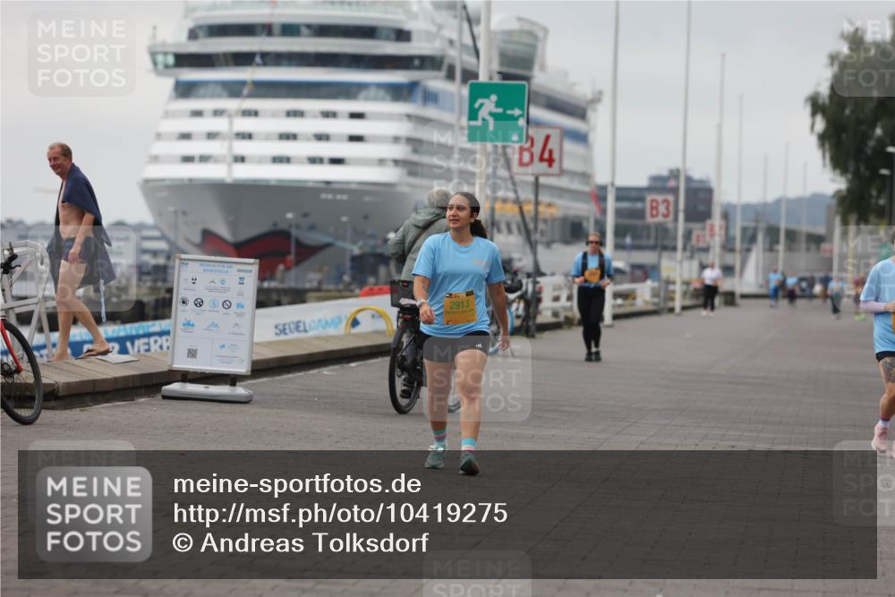 13.09.2026 - Kiel Lauf Andreas Tolksdorf http://msf.ph/oto/10419275 13.09.2026 10:08:56 Kiellinie 2913, 13, 4, 3 meine-sportfotos.de
