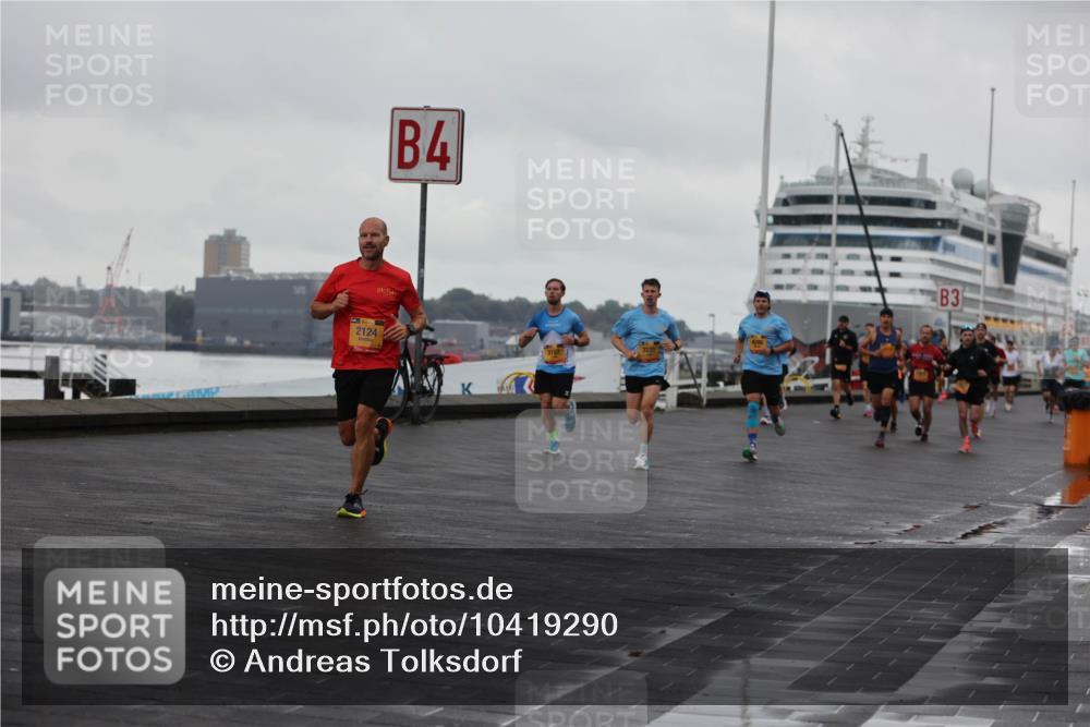 13.09.2026 - Kiel Lauf Andreas Tolksdorf http://msf.ph/oto/10419290 13.09.2026 10:57:22 Kiellinie 2124, 4, 3 meine-sportfotos.de