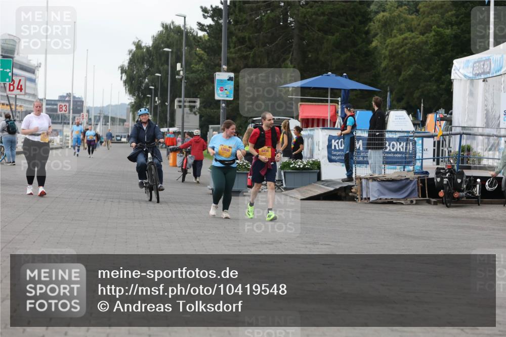 13.09.2026 - Kiel Lauf Andreas Tolksdorf http://msf.ph/oto/10419548 13.09.2026 10:10:13 Kiellinie 4, 3, 12690, 4434 meine-sportfotos.de