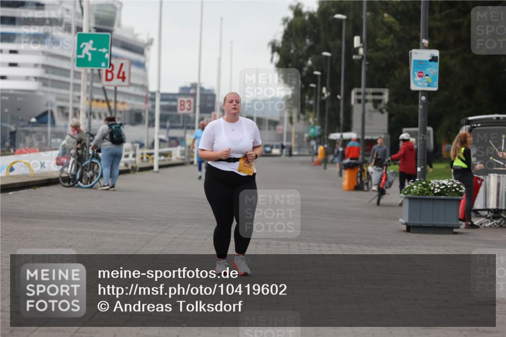 13.09.2026 - Kiel Lauf Andreas Tolksdorf http://msf.ph/oto/10419602 13.09.2026 10:10:18 Kiellinie 4, 1, 3 meine-sportfotos.de
