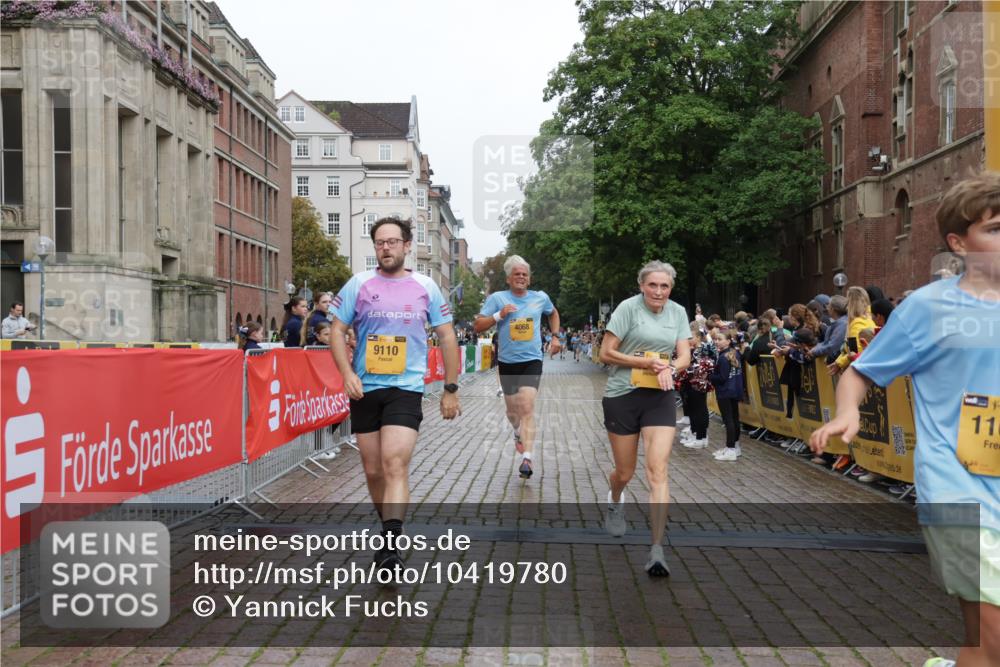 13.09.2026 - Kiel Lauf Yannick Fuchs http://msf.ph/oto/10419780 13.09.2026 09:41:25 Ziel 1671, 1966, 4068, 9110, 11106, 11645, 11983, 12166, 1593, 1630, 1787, 1966, 3883, 4137, 5039, 6299, 8389, 8493, 8636, 9578, 9608, 9726, 10202, 10299, 10974, 402, 3175, 4315, 4704, 6649, 6687, 8588, 9224, 9771, 11907, 1630, 6299, 8636, 9578, 10353, 11792 meine-sportfotos.de