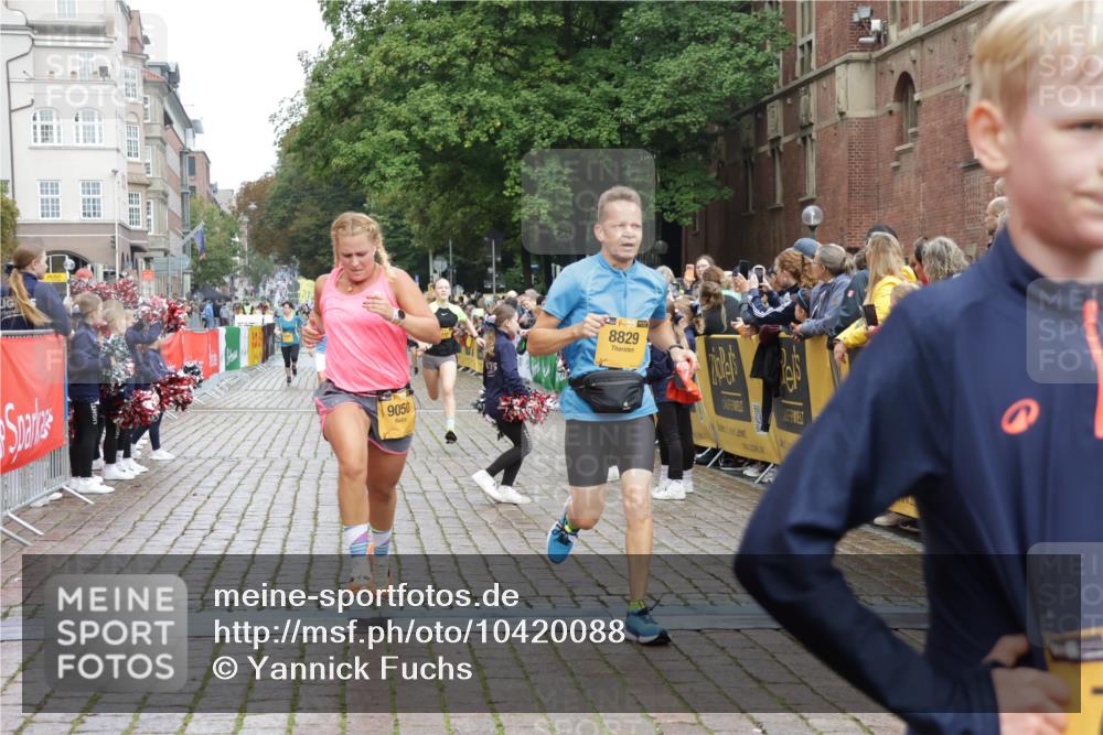 13.09.2026 - Kiel Lauf Yannick Fuchs http://msf.ph/oto/10420088 13.09.2026 09:41:57 Ziel 699, 772, 2910, 3143, 3801, 4533, 5107, 6739, 7238, 8829, 9050, 12175, 402, 3143, 3175, 4068, 4315, 4704, 6649, 6687, 8588, 9110, 9224, 9771, 11106, 11645, 11907, 12166, 570, 792, 3357, 3676, 5011, 5105, 5276, 5336, 5774, 6599, 6620, 7687, 8476, 11793, 12723, 1671, 1966, 4068, 9110, 11645, 11983, 12166 meine-sportfotos.de