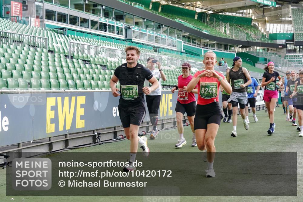 13.09.2026 - 21. swb-Marathon Bremen Michael Burmester http://msf.ph/oto/10420172 13.09.2026 13:21:27 Laufen im Stadion 128, 258, 343, 351, 423, 441, 601, 620, 704, 782, 851, 1060, 1094, 1129, 1158, 1177, 1316, 1344, 1409, 1417, 1439, 1446, 1518, 1669, 1676, 1697, 1729, 1756, 1808, 1815, 1846, 2010, 2028, 2064, 2139, 2201, 2258, 2278, 2290, 2349, 2394, 2395, 2414, 2417, 2437, 2501, 2519, 2533, 2551, 2588, 2619, 2632, 2652, 2660, 2694, 2695, 2736, 2793, 2828, 2886, 2954, 2964, 2995, 3004, 3010, 3017, 3018, 3022, 3034, 3035, 3036, 3037, 3070, 3074, 3102, 3139, 3144, 3225, 3264, 3310, 3682 meine-sportfotos.de