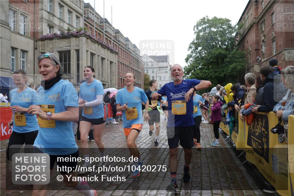 13.09.2026 - Kiel Lauf Yannick Fuchs http://msf.ph/oto/10420275 13.09.2026 10:52:45 Ziel 158, 172, 398, 1433, 1474, 1535, 1634, 1812, 1837, 2069, 2089, 2735, 3050, 3054, 3452, 3514, 3853, 4100, 4485, 6201, 7017, 7154, 7230, 7883, 8615, 8978, 9831, 9886, 10594, 11048, 11096, 11204, 11459, 12213, 90, 475, 626, 777, 1471, 1472, 1473, 1526, 1527, 1531, 1658, 1802, 1811, 2293, 2442, 2544, 2991, 3280, 3343, 3435, 3582, 3630, 3778, 3881, 4008, 154, 1071, 1083, 1426, 1486, 1550, 3059, 3431, 3587, 3657, 5329, 5642, 5643, 5710, 6015, 7139, 10755 meine-sportfotos.de