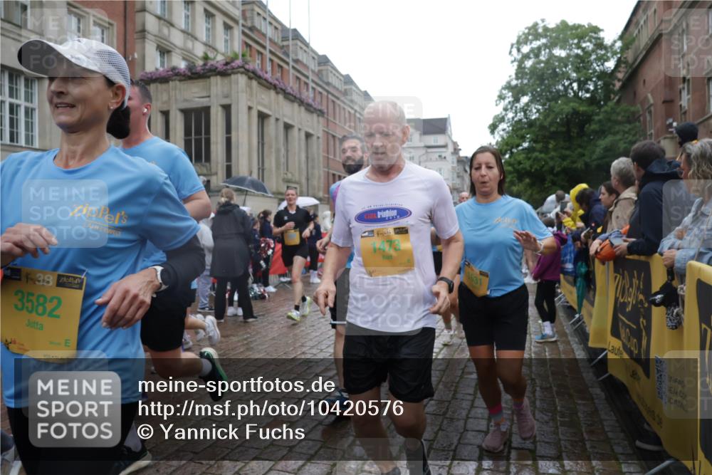 13.09.2026 - Kiel Lauf Yannick Fuchs http://msf.ph/oto/10420576 13.09.2026 10:53:02 Ziel 127, 154, 1071, 1083, 1426, 1486, 1550, 3059, 3104, 3173, 3431, 3500, 3587, 3657, 3875, 5329, 5642, 5643, 5710, 5838, 6015, 6161, 6374, 6695, 6777, 7139, 7596, 8483, 8516, 8518, 8580, 8863, 8905, 8935, 9126, 9166, 9749, 10721, 11074, 11282, 11496, 11919, 11988, 12217, 90, 154, 158, 172, 398, 626, 1083, 1433, 1471, 1472, 1473, 1474, 1531, 1535, 1634, 1812, 1837, 2069, 2089, 2293, 2442, 2735, 3050, 3054, 3059, 3452, 3514, 3582, 3778, 3853, 3875, 4570, 6201, 7017, 7883, 475 meine-sportfotos.de