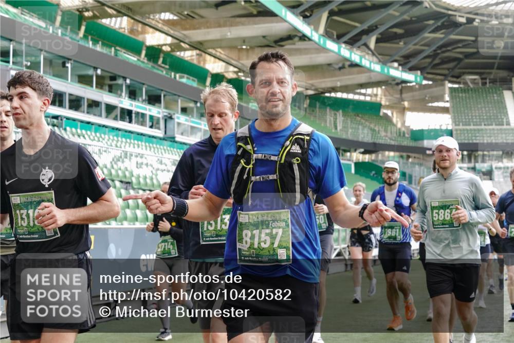 13.09.2026 - 21. swb-Marathon Bremen Michael Burmester http://msf.ph/oto/10420582 13.09.2026 13:21:40 Laufen im Stadion 128, 258, 343, 351, 423, 441, 601, 620, 704, 782, 851, 1060, 1094, 1158, 1177, 1316, 1344, 1409, 1417, 1439, 1446, 1518, 1657, 1669, 1676, 1697, 1729, 1808, 1846, 2010, 2064, 2139, 2201, 2258, 2278, 2290, 2349, 2394, 2395, 2414, 2417, 2437, 2501, 2519, 2551, 2588, 2619, 2632, 2652, 2660, 2685, 2711, 2736, 2793, 2828, 2886, 2954, 2964, 2995, 3004, 3010, 3017, 3018, 3022, 3034, 3035, 3036, 3037, 3070, 3074, 3102, 3139, 3144, 3225, 3264, 3351, 3682, 3784, 1506 meine-sportfotos.de