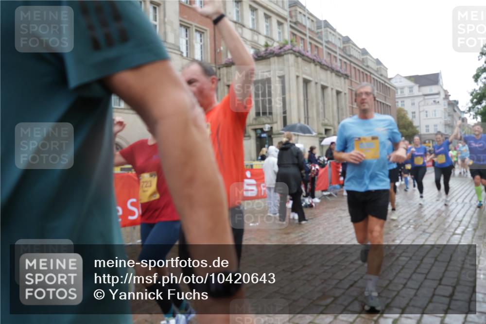13.09.2026 - Kiel Lauf Yannick Fuchs http://msf.ph/oto/10420643 13.09.2026 10:53:06 Ziel 127, 1071, 1486, 3104, 3173, 3500, 3587, 3657, 5642, 5643, 5924, 6015, 6055, 6104, 6161, 6374, 6695, 6777, 7139, 7596, 7869, 8483, 8516, 8518, 8863, 8905, 9126, 9166, 9749, 10721, 11074, 11282, 11919, 11988, 12217, 12405, 12844, 154, 158, 172, 398, 1083, 1426, 1433, 1474, 1486, 1535, 1550, 1634, 1812, 1837, 2069, 2089, 2735, 3050, 3054, 3059, 3431, 3452, 3514, 3778, 3853, 3875, 4570, 5329, 5710, 5838, 6201, 7017, 7883, 8516, 8580, 8863, 8935, 475 meine-sportfotos.de