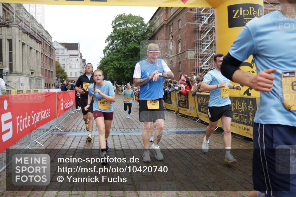 13.09.2026 - Kiel Lauf Yannick Fuchs http://msf.ph/oto/10420740 13.09.2026 09:42:36 Ziel 142, 445, 771, 1045, 1777, 2608, 4548, 5559, 6075, 6213, 6423, 6542, 6913, 8532, 9519, 9592, 9706, 12190, 133, 570, 792, 2910, 2914, 2955, 2977, 3357, 3676, 5011, 5105, 5276, 5336, 5774, 6099, 6599, 6620, 6797, 7687, 8476, 10938, 11793, 12723, 762, 1213, 3827, 3849, 4322, 7874, 8870, 9311, 9629, 11721, 12678, 699, 772, 2910, 3801, 6599, 8829, 9050 meine-sportfotos.de