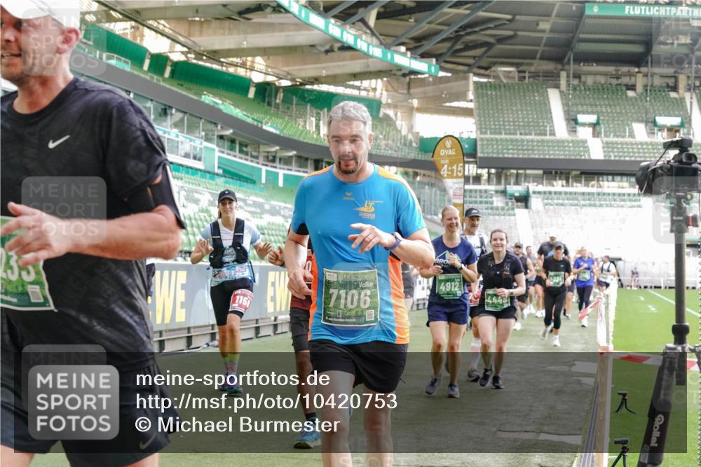 13.09.2026 - 21. swb-Marathon Bremen Michael Burmester http://msf.ph/oto/10420753 13.09.2026 13:21:47 Laufen im Stadion 128, 258, 343, 351, 423, 441, 571, 601, 620, 704, 782, 851, 1060, 1094, 1157, 1158, 1177, 1316, 1344, 1417, 1439, 1518, 1657, 1669, 1676, 1697, 1729, 1808, 1846, 1883, 2010, 2064, 2139, 2201, 2258, 2278, 2290, 2394, 2395, 2414, 2417, 2437, 2501, 2519, 2551, 2588, 2619, 2632, 2652, 2660, 2685, 2711, 2736, 2793, 2828, 2886, 2954, 2964, 2995, 3004, 3010, 3017, 3018, 3022, 3034, 3035, 3036, 3037, 3070, 3074, 3102, 3139, 3144, 3225, 3351, 3682, 3784, 4020, 1506 meine-sportfotos.de