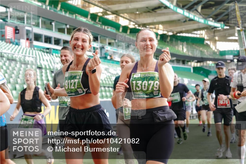 13.09.2026 - 21. swb-Marathon Bremen Michael Burmester http://msf.ph/oto/10421082 13.09.2026 13:21:59 Laufen im Stadion 128, 160, 211, 258, 343, 351, 423, 441, 571, 601, 620, 704, 782, 851, 1060, 1094, 1157, 1158, 1177, 1259, 1316, 1344, 1417, 1439, 1518, 1657, 1669, 1676, 1691, 1729, 1808, 1846, 1883, 2139, 2201, 2258, 2278, 2290, 2394, 2395, 2414, 2417, 2437, 2504, 2519, 2551, 2588, 2619, 2632, 2652, 2660, 2685, 2711, 2736, 2793, 2828, 2886, 2954, 2964, 2995, 3004, 3010, 3022, 3034, 3070, 3074, 3102, 3144, 3225, 3351, 3682, 3784, 4020, 4431, 4584, 1506 meine-sportfotos.de