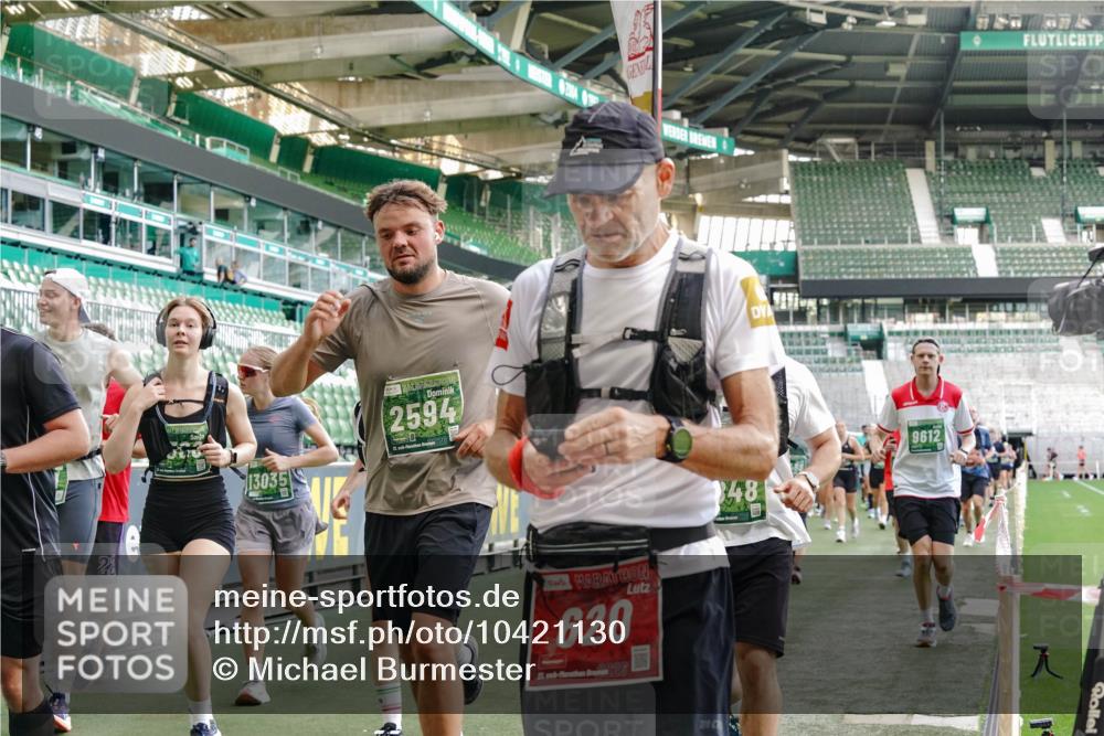 13.09.2026 - 21. swb-Marathon Bremen Michael Burmester http://msf.ph/oto/10421130 13.09.2026 13:22:02 Laufen im Stadion 128, 160, 211, 258, 343, 351, 423, 441, 571, 601, 620, 704, 782, 851, 1060, 1094, 1157, 1158, 1177, 1259, 1316, 1344, 1417, 1439, 1518, 1657, 1669, 1676, 1691, 1729, 1808, 1846, 1883, 2139, 2201, 2258, 2278, 2290, 2394, 2395, 2414, 2437, 2504, 2519, 2551, 2588, 2619, 2632, 2652, 2660, 2685, 2711, 2736, 2793, 2828, 2886, 2954, 2964, 2995, 3004, 3010, 3022, 3034, 3070, 3074, 3102, 3144, 3225, 3351, 3530, 3682, 3784, 4020, 4406, 4407, 4431, 4584, 1506 meine-sportfotos.de