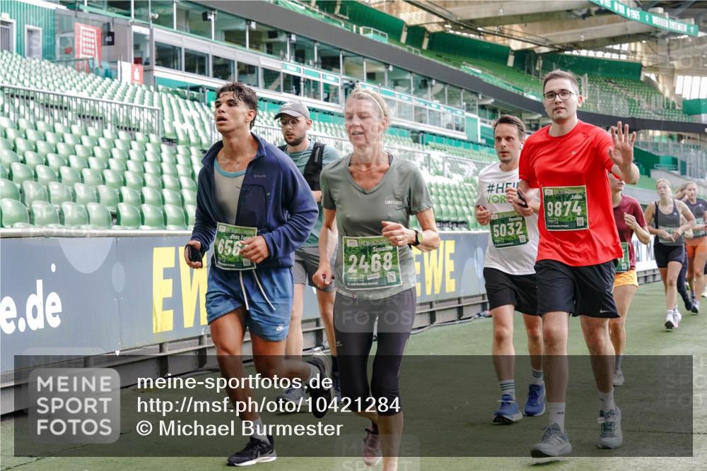 13.09.2026 - 21. swb-Marathon Bremen Michael Burmester http://msf.ph/oto/10421284 13.09.2026 13:22:08 Laufen im Stadion 128, 160, 211, 258, 343, 351, 423, 441, 571, 601, 620, 782, 851, 1060, 1094, 1157, 1158, 1177, 1259, 1316, 1344, 1417, 1439, 1518, 1657, 1669, 1676, 1691, 1729, 1808, 1846, 1883, 2139, 2201, 2258, 2278, 2290, 2414, 2504, 2551, 2619, 2632, 2652, 2660, 2685, 2711, 2736, 2828, 2954, 2964, 2995, 3004, 3010, 3022, 3034, 3070, 3074, 3144, 3225, 3351, 3530, 3682, 3784, 4020, 4054, 4406, 4407, 4431, 4584, 1506 meine-sportfotos.de