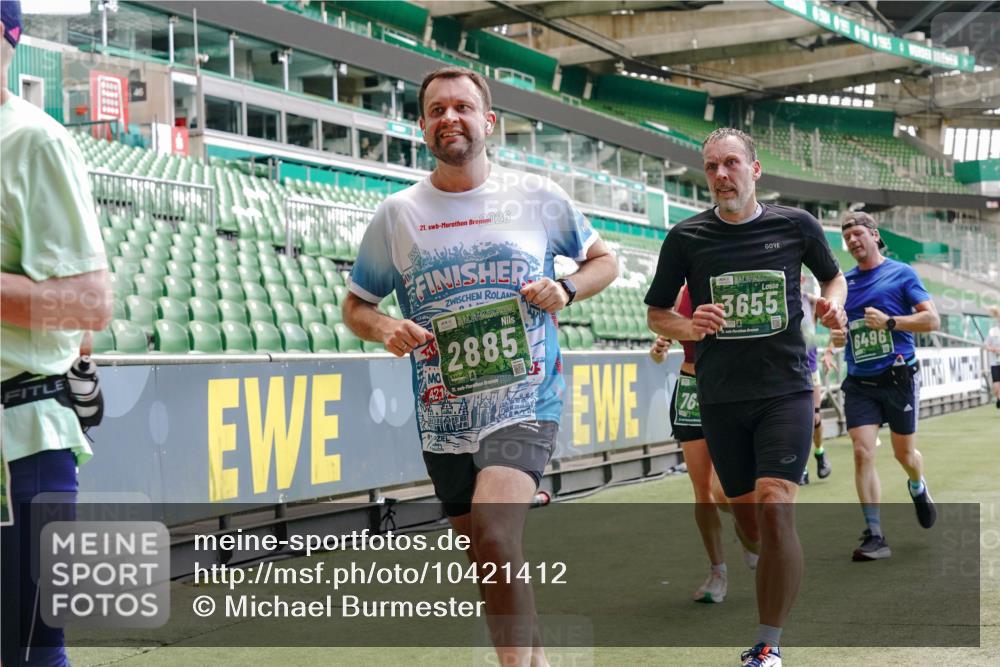 13.09.2026 - 21. swb-Marathon Bremen Michael Burmester http://msf.ph/oto/10421412 13.09.2026 12:59:21 Laufen im Stadion 135, 141, 148, 191, 226, 232, 260, 342, 511, 672, 745, 789, 790, 972, 1080, 1119, 1166, 1191, 1199, 1209, 1281, 1493, 1494, 1516, 1642, 1647, 1931, 1933, 2088, 2210, 2289, 2343, 2367, 2397, 2425, 2481, 2517, 2570, 2577, 2686, 2771, 2806, 2807, 2827, 2885, 2899, 2914, 2953, 2961, 2979, 3015, 3021, 3076, 3098, 3120, 3124, 3138, 3148, 3186, 3190, 3233, 3273, 3338, 3435, 3516, 3531, 3534, 3560, 3652, 3655, 3695, 3855, 3861, 3930, 3933, 3934, 205 meine-sportfotos.de