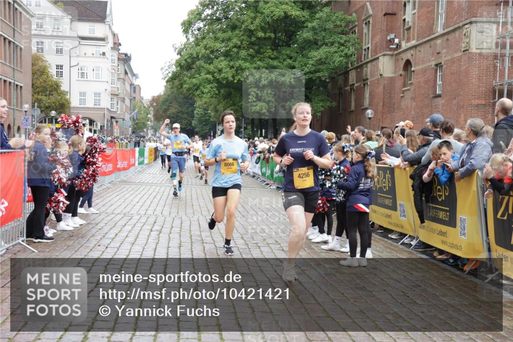 13.09.2026 - Kiel Lauf Yannick Fuchs http://msf.ph/oto/10421421 13.09.2026 09:43:24 Ziel 255, 401, 623, 1508, 4256, 5929, 6377, 7099, 7532, 7857, 8066, 8808, 10189, 10300, 12575, 1040, 1213, 3041, 3849, 3850, 5530, 5929, 7532, 7874, 8191, 8808, 8870, 9311, 9354, 9629, 9933, 10047, 10118, 11753, 12259, 12678, 40, 1049, 1833, 1857, 4171, 5964, 7773, 7905, 8770, 8834, 9323, 9934, 10460, 11246, 12101, 12164, 762, 3827, 4322, 8870, 9311, 9629, 11721, 12678 meine-sportfotos.de