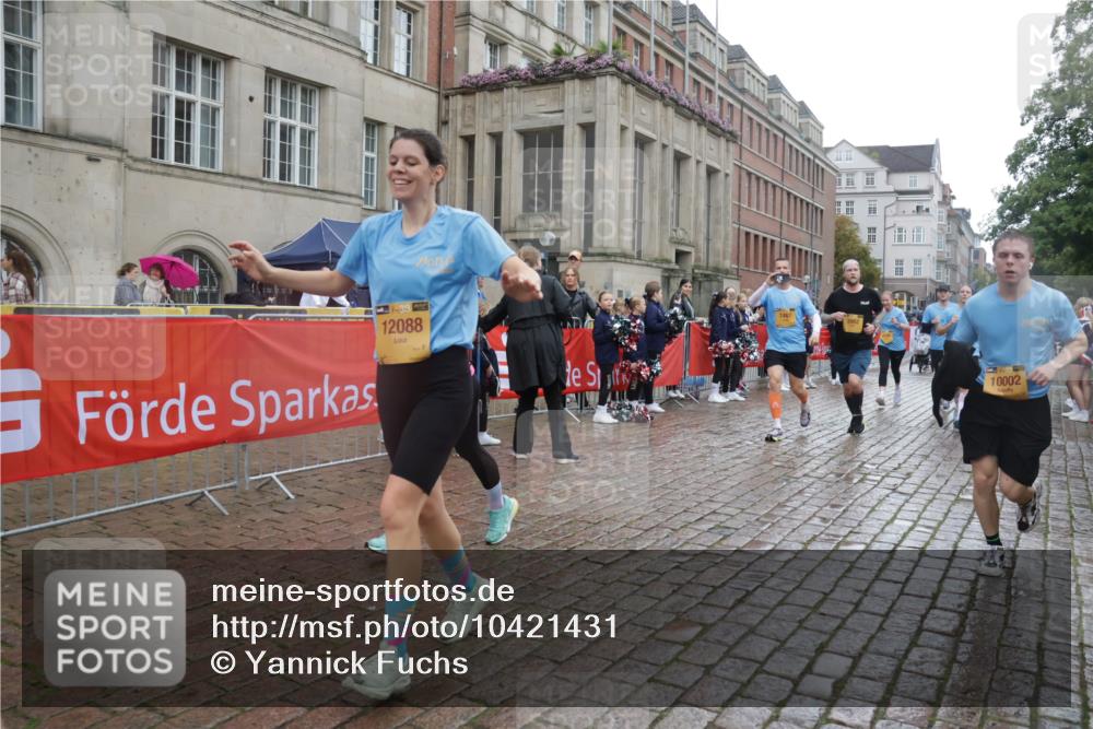 13.09.2026 - Kiel Lauf Yannick Fuchs http://msf.ph/oto/10421431 13.09.2026 10:54:15 Ziel 243, 394, 548, 932, 1343, 1613, 1765, 2196, 2471, 2579, 2746, 3293, 3337, 3649, 3729, 4246, 4264, 4310, 4525, 4582, 4827, 5119, 5318, 5392, 6519, 6888, 7276, 8640, 8849, 8925, 9400, 9863, 10084, 10443, 11961, 12746, 661, 1117, 1424, 1740, 2033, 2225, 2683, 2843, 3024, 3092, 3269, 3817, 3822, 3886, 3962, 4045, 4101, 4249, 4264, 4276, 4581, 4633, 4701, 4867, 5073, 5119, 5203, 5427, 5431, 5506, 5621, 5626, 5650, 5675, 5678, 5680, 5884, 7518, 7535, 9088, 183 meine-sportfotos.de