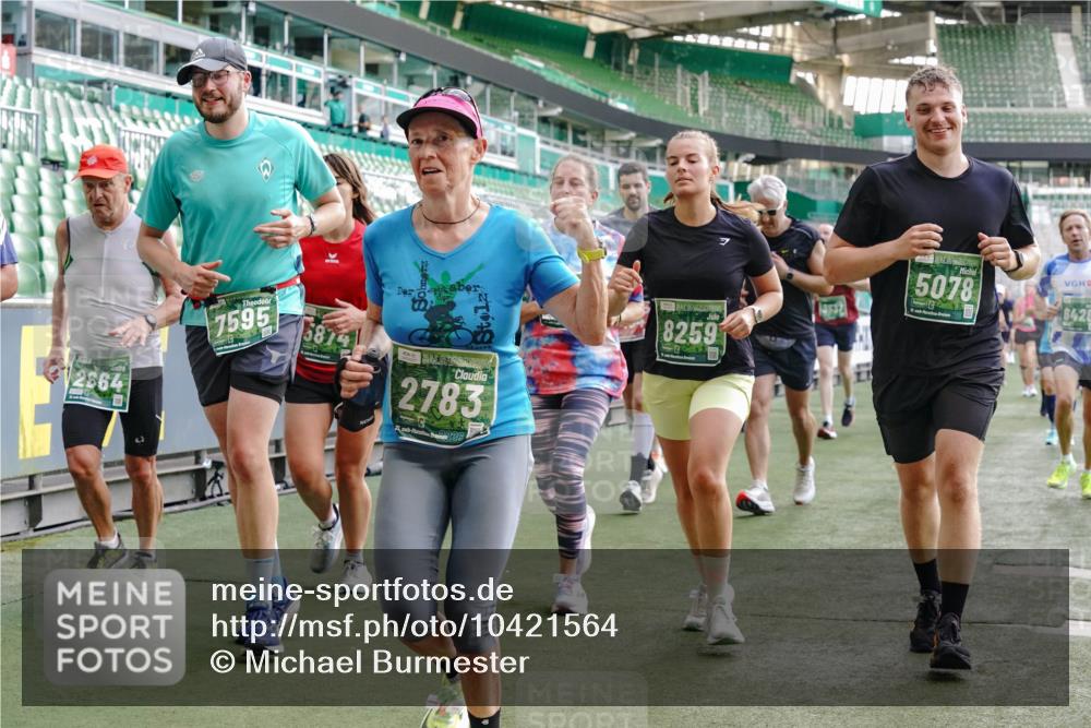 13.09.2026 - 21. swb-Marathon Bremen Michael Burmester http://msf.ph/oto/10421564 13.09.2026 13:22:19 Laufen im Stadion 128, 160, 211, 258, 343, 351, 423, 441, 571, 601, 609, 620, 782, 851, 892, 1060, 1094, 1157, 1158, 1177, 1178, 1259, 1316, 1344, 1417, 1518, 1657, 1669, 1676, 1691, 1729, 1746, 1788, 1808, 1883, 2201, 2213, 2258, 2290, 2414, 2433, 2475, 2504, 2526, 2551, 2619, 2632, 2652, 2660, 2685, 2711, 2736, 2828, 2954, 2964, 2995, 3010, 3022, 3034, 3070, 3074, 3144, 3225, 3252, 3347, 3351, 3505, 3530, 3682, 3784, 4020, 4054, 4231, 4406, 4407, 4431, 4584, 1506 meine-sportfotos.de