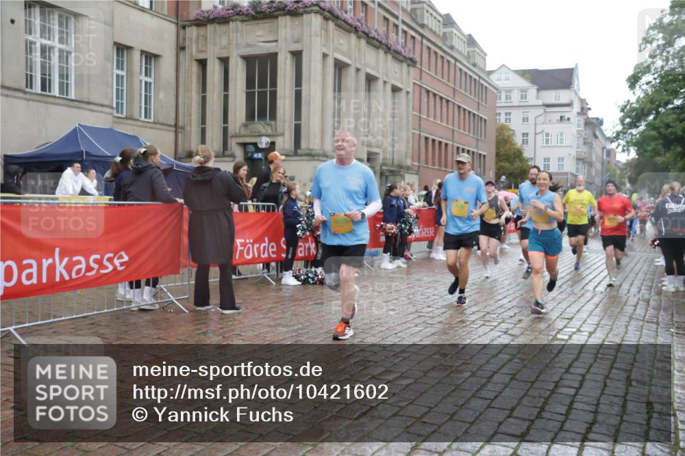 13.09.2026 - Kiel Lauf Yannick Fuchs http://msf.ph/oto/10421602 13.09.2026 10:54:34 Ziel 1127, 1287, 2259, 2506, 4502, 4938, 5302, 5560, 5578, 5821, 6063, 6166, 6208, 6571, 6887, 6889, 7558, 8542, 8711, 8867, 9297, 9462, 9633, 10015, 10049, 11156, 11529, 11760, 12268, 12526, 12529, 12710, 243, 394, 548, 932, 1343, 1613, 1740, 1765, 2196, 2259, 2471, 2579, 2746, 3024, 3269, 3293, 3337, 3649, 3729, 4246, 4264, 4310, 4525, 4582, 4827, 5119, 5318, 5392, 5578, 5621, 5675, 5678, 5680, 6519, 6571, 6888, 7276, 7518, 7535, 8328, 8640, 8849, 8925, 9088, 9400, 396, 454 meine-sportfotos.de