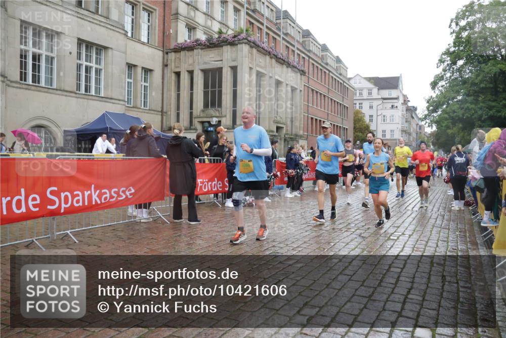 13.09.2026 - Kiel Lauf Yannick Fuchs http://msf.ph/oto/10421606 13.09.2026 10:54:34 Ziel 1127, 1287, 2259, 2506, 4502, 4938, 5302, 5560, 5578, 5821, 6063, 6166, 6208, 6571, 6887, 6889, 7558, 8542, 8711, 8867, 9297, 9462, 9633, 10015, 10049, 11156, 11529, 11760, 12268, 12526, 12529, 12710, 243, 394, 548, 932, 1343, 1613, 1740, 1765, 2196, 2259, 2471, 2579, 2746, 3024, 3269, 3293, 3337, 3649, 3729, 4246, 4264, 4310, 4525, 4582, 4827, 5119, 5318, 5392, 5578, 5621, 5675, 5678, 5680, 6519, 6571, 6888, 7276, 7518, 7535, 8328, 8640, 8849, 8925, 9088, 9400, 396, 454 meine-sportfotos.de