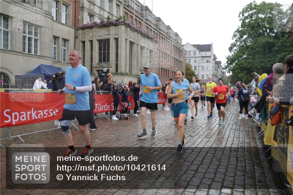 13.09.2026 - Kiel Lauf Yannick Fuchs http://msf.ph/oto/10421614 13.09.2026 10:54:35 Ziel 1127, 1287, 2506, 4502, 4938, 5302, 5560, 5821, 6063, 6166, 6208, 6887, 6889, 7558, 8542, 8711, 8867, 9297, 9462, 9633, 10015, 10740, 11156, 11529, 11760, 12268, 12526, 12529, 12710, 243, 394, 548, 932, 1343, 1613, 1740, 1765, 2196, 2259, 2471, 2579, 2746, 3024, 3269, 3293, 3337, 3649, 3729, 4246, 4264, 4310, 4525, 4582, 4827, 5119, 5318, 5392, 5578, 5621, 5680, 6519, 6571, 6888, 7276, 7535, 8328, 8640, 8849, 8925, 9088, 9400, 396, 454 meine-sportfotos.de