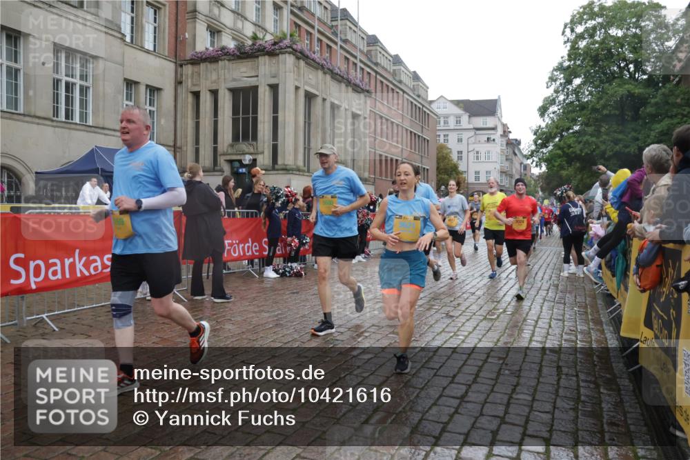 13.09.2026 - Kiel Lauf Yannick Fuchs http://msf.ph/oto/10421616 13.09.2026 10:54:35 Ziel 1127, 1287, 2506, 4502, 4938, 5302, 5560, 5821, 6063, 6166, 6208, 6887, 6889, 7558, 8542, 8711, 8867, 9297, 9462, 9633, 10015, 10740, 11156, 11529, 11760, 12268, 12526, 12529, 12710, 243, 394, 548, 932, 1343, 1613, 1740, 1765, 2196, 2259, 2471, 2579, 2746, 3024, 3269, 3293, 3337, 3649, 3729, 4246, 4264, 4310, 4525, 4582, 4827, 5119, 5318, 5392, 5578, 5621, 5680, 6519, 6571, 6888, 7276, 7535, 8328, 8640, 8849, 8925, 9088, 9400, 396, 454 meine-sportfotos.de