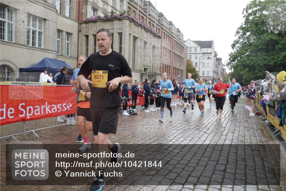 13.09.2026 - Kiel Lauf Yannick Fuchs http://msf.ph/oto/10421844 13.09.2026 10:54:58 Ziel 454, 459, 575, 1232, 1619, 1659, 2198, 2339, 2357, 2548, 2554, 2747, 2813, 3162, 3699, 4369, 4370, 4625, 4652, 4665, 4902, 5260, 5770, 5890, 6842, 7419, 7722, 8121, 8374, 8519, 9573, 9601, 9849, 10058, 10148, 10170, 11157, 396, 796, 1063, 1127, 1287, 1619, 1659, 1940, 2259, 2506, 3162, 3511, 3939, 3950, 4091, 4502, 4772, 5560, 5578, 6063, 6166, 6208, 6571, 6887, 7558, 8711, 9462, 9633, 185, 1459, 1815, 1851, 1973, 2738, 3084, 3429, 3903, 4403, 4678, 4898, 5104, 2259, 5578 meine-sportfotos.de
