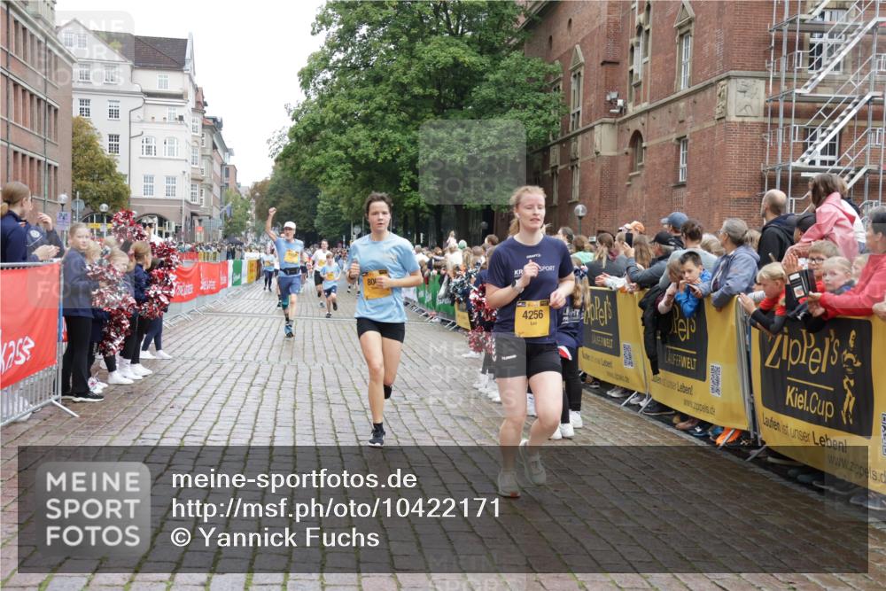 13.09.2026 - Kiel Lauf Yannick Fuchs http://msf.ph/oto/10422171 13.09.2026 09:43:25 Ziel 255, 401, 623, 1508, 4256, 6377, 7099, 7857, 8066, 10189, 10300, 12575, 1040, 1213, 1508, 3041, 3849, 3850, 5530, 5929, 7532, 7874, 8191, 8808, 9311, 9354, 9629, 9933, 10047, 10118, 11753, 12259, 12678, 40, 1049, 1833, 1857, 4171, 5964, 7773, 7905, 8770, 8834, 9323, 9934, 10460, 11246, 12101, 12164, 762, 3827, 3849, 4322, 8870, 9311, 9629, 11721, 12678 meine-sportfotos.de