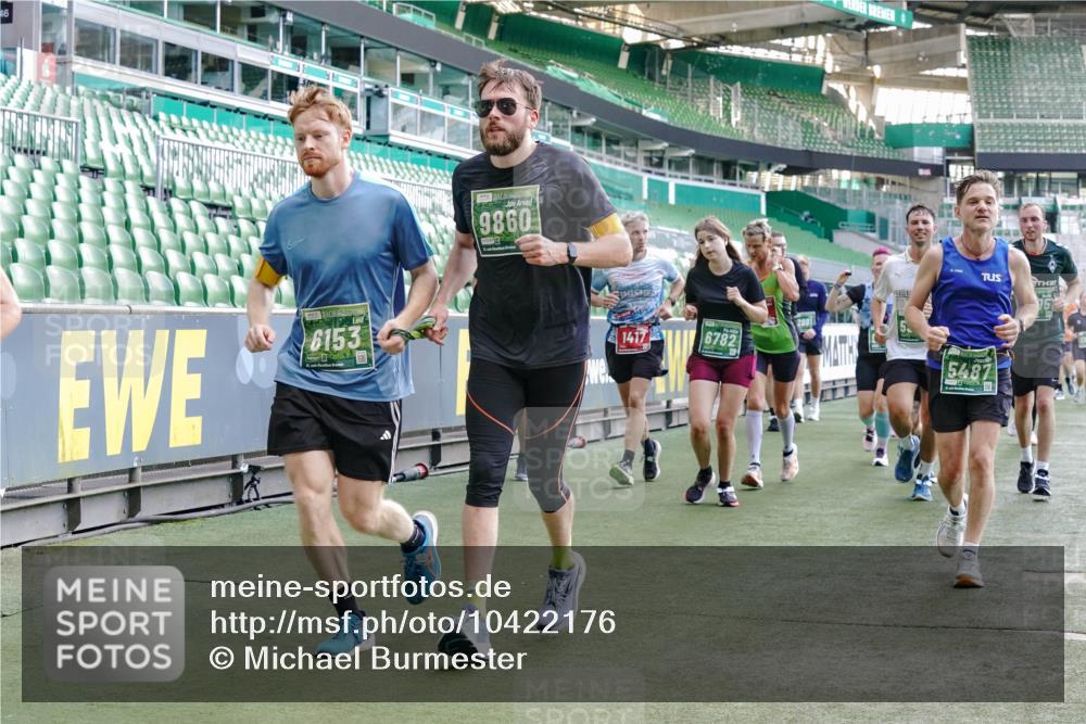 13.09.2026 - 21. swb-Marathon Bremen Michael Burmester http://msf.ph/oto/10422176 13.09.2026 13:22:40 Laufen im Stadion 128, 160, 211, 258, 343, 351, 423, 441, 533, 571, 601, 609, 708, 782, 851, 892, 1060, 1094, 1157, 1177, 1178, 1259, 1316, 1331, 1344, 1417, 1518, 1657, 1669, 1691, 1729, 1746, 1788, 1883, 2213, 2290, 2433, 2475, 2504, 2526, 2551, 2619, 2632, 2652, 2660, 2685, 2711, 2828, 2954, 2964, 2995, 3022, 3034, 3144, 3225, 3252, 3347, 3351, 3423, 3447, 3505, 3530, 3559, 3682, 3727, 3784, 3819, 4020, 4054, 4231, 4406, 4407, 4431, 4466, 4467, 4584, 1506 meine-sportfotos.de