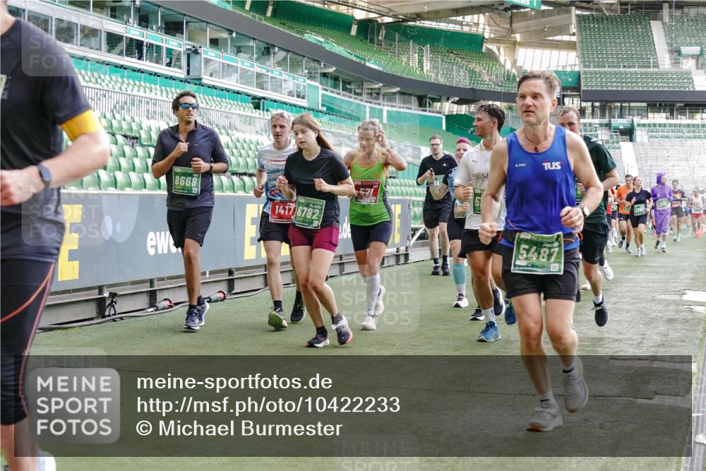 13.09.2026 - 21. swb-Marathon Bremen Michael Burmester http://msf.ph/oto/10422233 13.09.2026 13:22:41 Laufen im Stadion 128, 160, 211, 258, 343, 351, 423, 441, 533, 571, 601, 609, 708, 782, 851, 892, 1060, 1094, 1157, 1177, 1178, 1259, 1316, 1331, 1344, 1417, 1518, 1657, 1669, 1691, 1729, 1746, 1788, 1883, 2213, 2290, 2433, 2475, 2504, 2526, 2551, 2619, 2632, 2652, 2660, 2685, 2711, 2828, 2954, 2964, 2995, 3022, 3034, 3225, 3252, 3347, 3351, 3423, 3447, 3505, 3530, 3559, 3682, 3727, 3770, 3784, 3819, 4020, 4054, 4231, 4406, 4407, 4431, 4466, 4467, 4584, 1506 meine-sportfotos.de
