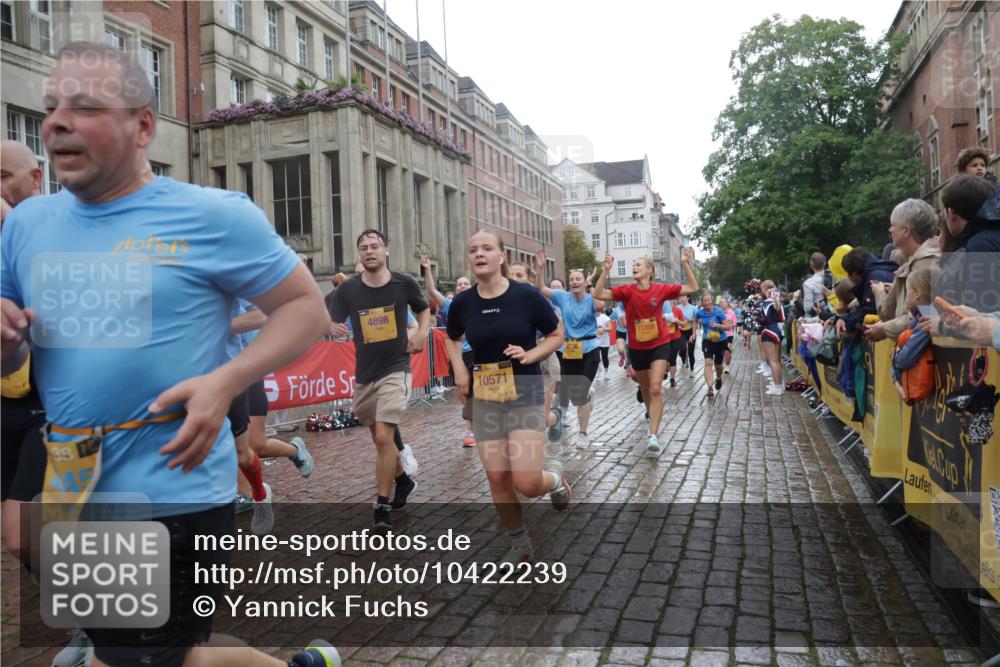 13.09.2026 - Kiel Lauf Yannick Fuchs http://msf.ph/oto/10422239 13.09.2026 10:55:43 Ziel 280, 566, 1264, 1673, 1885, 1929, 2190, 2208, 2589, 3105, 3297, 3539, 4594, 4747, 5034, 6753, 6922, 7988, 8330, 8346, 8631, 8632, 8722, 9651, 9653, 11036, 11196, 11621, 11952, 12327, 12499, 34, 185, 313, 428, 1459, 1841, 1851, 2330, 2331, 2738, 3105, 3379, 3429, 3645, 3903, 4403, 4519, 4678, 4898, 5104, 5485, 5544, 5572, 5645, 5822, 5834, 5903, 6490, 6800, 6880, 6991, 7118, 7148, 7450, 7566, 7568, 7966, 8765, 8772, 8791, 9014, 9858, 10597, 10722, 11946, 12500, 2548 meine-sportfotos.de