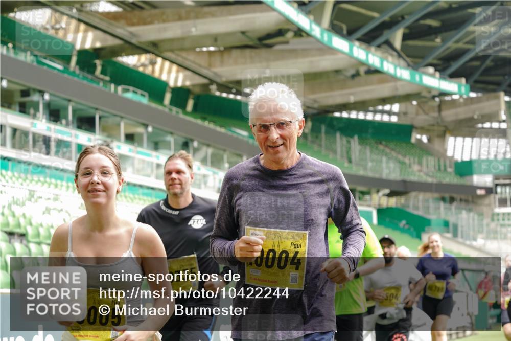 13.09.2026 - 21. swb-Marathon Bremen Michael Burmester http://msf.ph/oto/10422244 13.09.2026 10:45:37 Laufen im Stadion 10137, 10176, 10191, 10192, 10194, 10202, 10242, 10295, 10344, 10430, 10472, 10524, 10568, 10600, 10651, 10679, 10713, 10979, 10999, 11050, 11081, 11181, 11200, 11233, 11244, 11307, 11309, 11367, 11385, 11495, 11574, 11629, 11675, 11709, 11760, 11808, 11821, 11932, 11943, 12057, 12089, 12151, 12153, 12177, 12178, 12211, 12224, 12226, 12285, 12311, 12321, 12334, 12374, 12462, 12539, 10148, 10303, 10330, 10361, 10362 meine-sportfotos.de