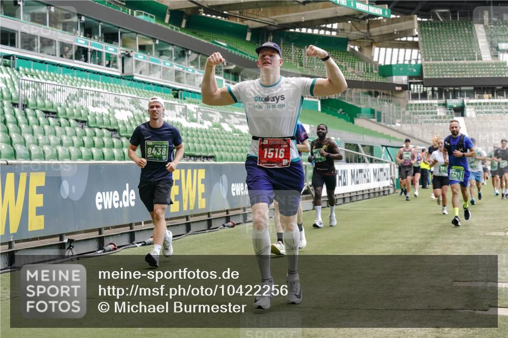 13.09.2026 - 21. swb-Marathon Bremen Michael Burmester http://msf.ph/oto/10422256 13.09.2026 12:59:54 Laufen im Stadion 135, 148, 191, 226, 232, 260, 342, 651, 745, 972, 1080, 1166, 1209, 1368, 1493, 1494, 1516, 1650, 1861, 1935, 1963, 2088, 2210, 2289, 2293, 2306, 2322, 2367, 2427, 2481, 2517, 2570, 2577, 2686, 2700, 2708, 2806, 2807, 2827, 2885, 2899, 2906, 2914, 2953, 2961, 2979, 3015, 3021, 3076, 3098, 3105, 3120, 3124, 3145, 3168, 3173, 3190, 3233, 3273, 3354, 3435, 3480, 3516, 3531, 3642, 3652, 3729, 3774, 3855, 3856, 3861, 3930, 3934 meine-sportfotos.de