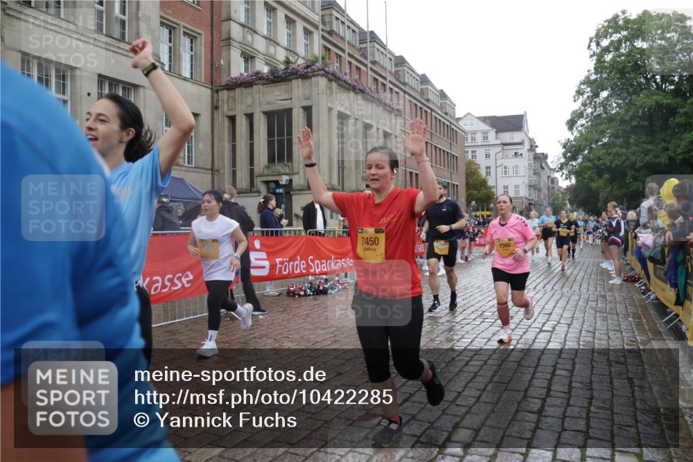 13.09.2026 - Kiel Lauf Yannick Fuchs http://msf.ph/oto/10422285 13.09.2026 10:55:47 Ziel 280, 566, 1264, 1673, 1929, 2190, 2208, 2264, 2589, 3297, 3539, 4747, 5034, 5279, 5752, 5772, 7988, 8346, 8631, 8632, 8722, 8733, 11036, 11196, 12327, 12499, 34, 185, 313, 428, 1841, 1851, 1885, 2330, 2331, 3105, 3379, 3539, 3645, 4403, 4519, 4594, 4678, 5485, 5544, 5572, 5822, 5903, 6753, 6800, 6880, 6922, 7118, 7148, 7450, 7566, 7568, 7966, 8330, 8765, 8772, 8791, 9014, 9651, 9653, 9858, 10597, 10722, 11621, 11946, 11952, 12500, 574, 7483, 7118, 7566, 8845 meine-sportfotos.de