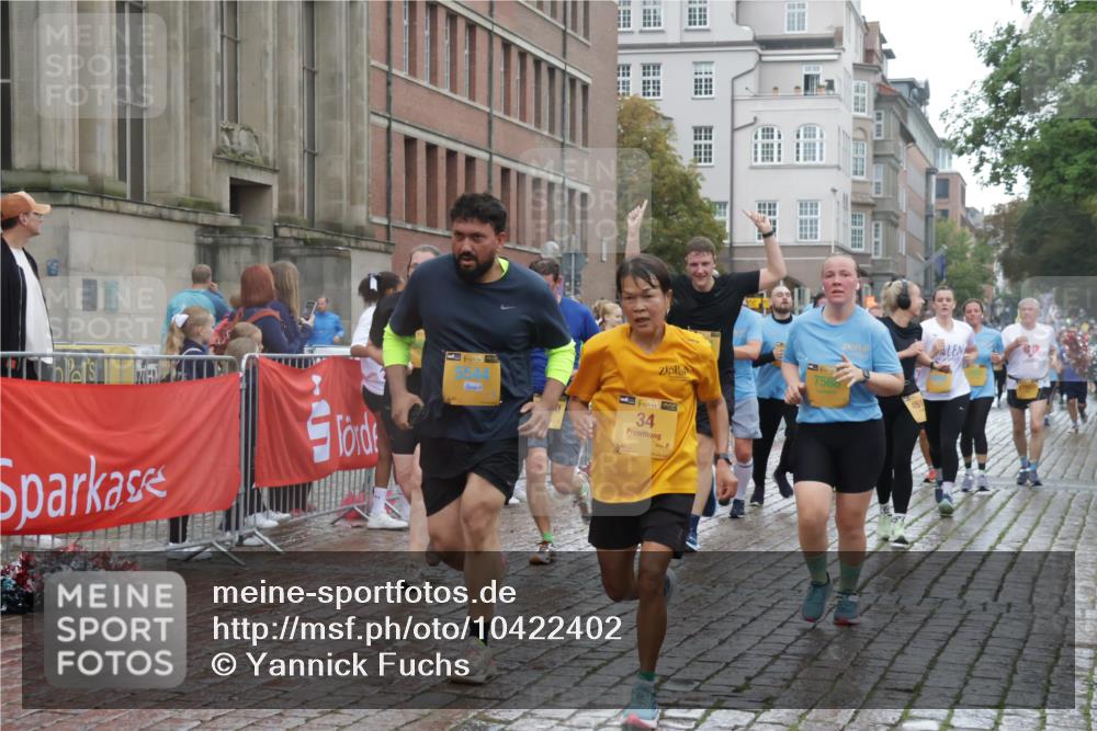 13.09.2026 - Kiel Lauf Yannick Fuchs http://msf.ph/oto/10422402 13.09.2026 10:56:03 Ziel 350, 429, 574, 712, 774, 775, 1208, 2564, 2798, 3541, 4556, 5009, 5553, 6572, 7292, 7483, 7707, 7851, 7995, 8054, 8073, 8158, 8813, 8910, 9069, 10795, 12316, 12579, 12603, 34, 280, 566, 1264, 1673, 1885, 1929, 2190, 2208, 2264, 2589, 3105, 3297, 3539, 4519, 4556, 4594, 4747, 5034, 5279, 5544, 5572, 5752, 5772, 5822, 6753, 6922, 7148, 7568, 7988, 8330, 8346, 8631, 8632, 8722, 8733, 8772, 9014, 9651, 9653, 10597, 10722, 11036, 11196, 11621, 11952, 12327, 12499, 12500, 778, 34 meine-sportfotos.de