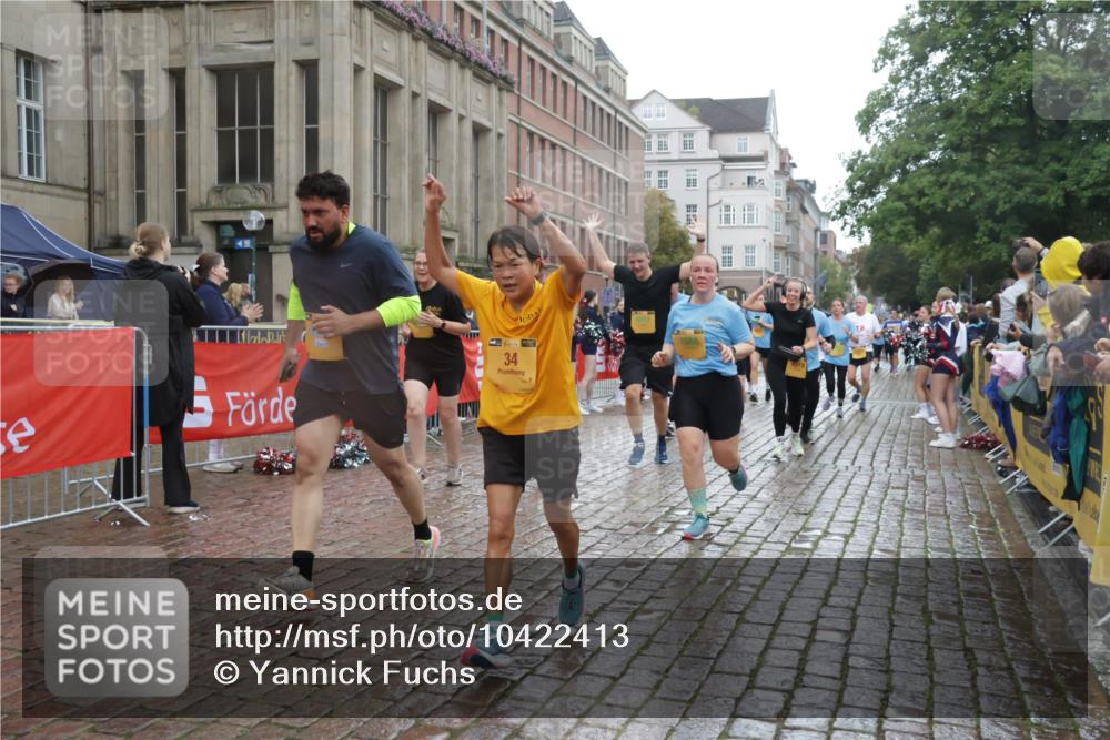 13.09.2026 - Kiel Lauf Yannick Fuchs http://msf.ph/oto/10422413 13.09.2026 10:56:04 Ziel 350, 429, 574, 712, 774, 775, 1208, 2564, 2798, 3541, 5009, 5553, 6572, 7292, 7483, 7707, 7851, 7995, 8054, 8073, 8158, 8813, 8910, 9069, 10795, 12316, 12579, 12603, 34, 280, 566, 1264, 1673, 1885, 1929, 2190, 2208, 2264, 2589, 3105, 3297, 3539, 4519, 4556, 4594, 4747, 5034, 5279, 5544, 5752, 5772, 5822, 6753, 6922, 7568, 7988, 8330, 8346, 8631, 8632, 8722, 8733, 9014, 9651, 9653, 11036, 11196, 11621, 11952, 12327, 12499, 12500, 778, 34 meine-sportfotos.de